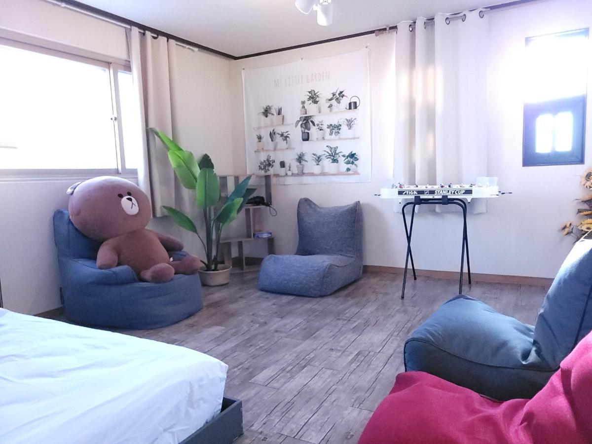 Апартаменты For Family Group, 4Min To Seoul Station Экстерьер фото